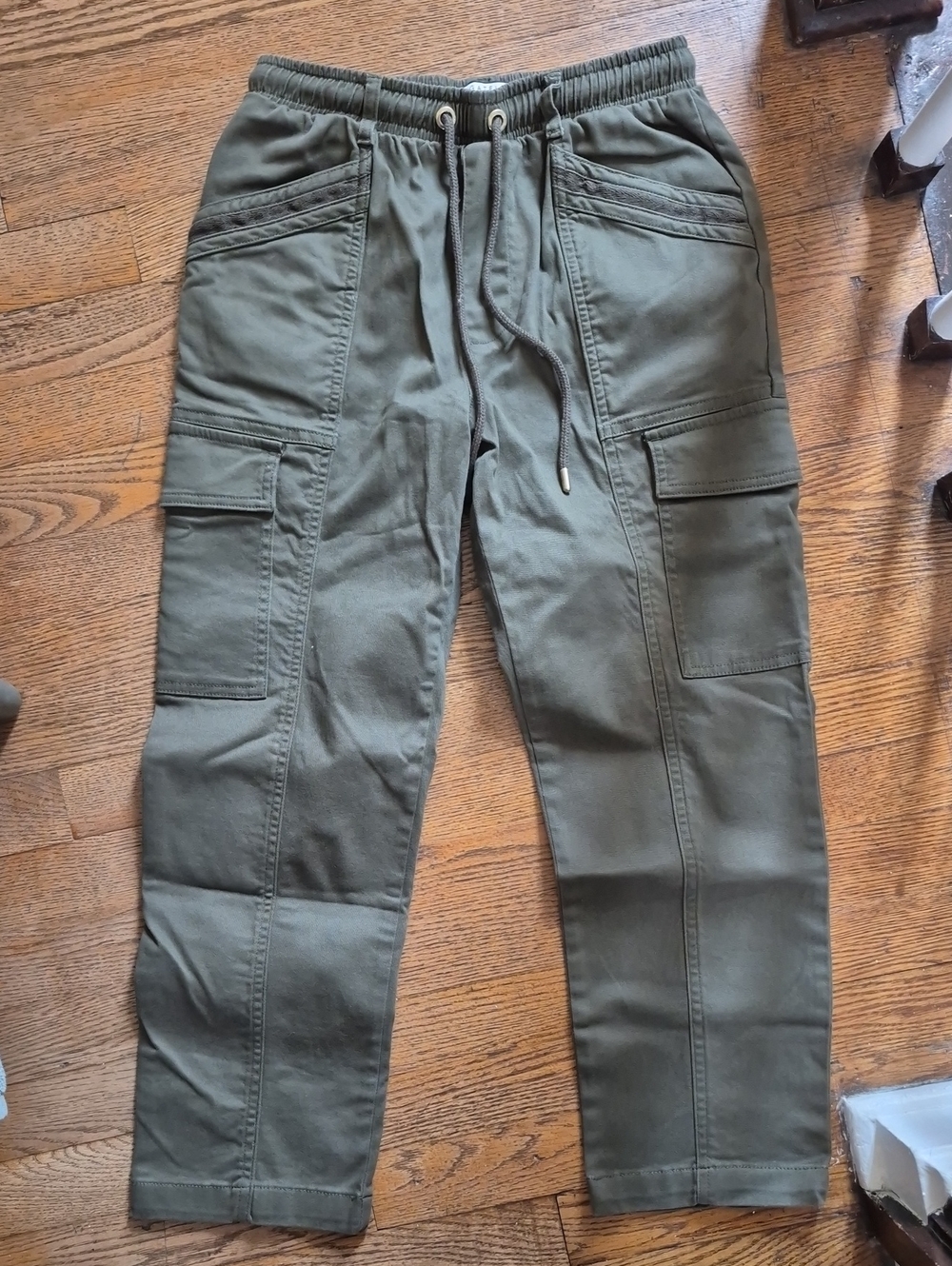 Bagatelle Olive Green Ankle Cargo Pants